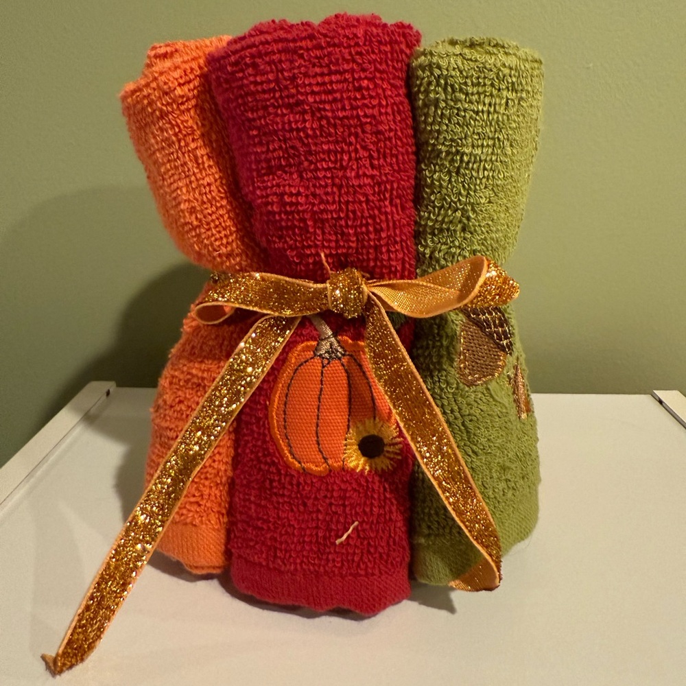 Festive Autumn Wash Rag Set - Red, Orange, Green